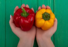 Ne bacajte peteljke od paprika: Evo kako ih možete iskoristiti kao tajni sastojak u jelima