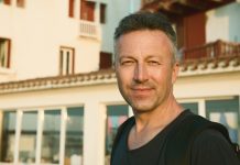 Švalera ćete odmah prepoznati na prvi pogled: Svaki ženskaroš ima ovih 5 ključnih osobina Švalera ćete odmah prepoznati na prvi pogled: Svaki ženskaroš ima ovih 5 ključnih osobina - featured image