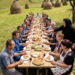 Udovica je noću krišom krenula da kosi livadu jer nije imala novca za radnike, a ujutru je zatekla prizor koji ju je bacio na kolena Udovica je noću krišom krenula da kosi livadu jer nije imala novca za radnike, a ujutru je zatekla prizor koji ju je bacio na kolena - featured image
