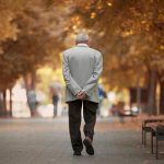 Doktorica objašnjava od kojeg roditelja naslijeđujemo životni vijek: Postoje 2 navike koje nam produžuju život, a nisu ishrana i san Doktorica objašnjava od kojeg roditelja naslijeđujemo životni vijek: Postoje 2 navike koje nam produžuju život, a nisu ishrana i san - featured image