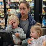 Kupila sam jabuke majci sa decom, a tri dana kasnije mi je neko zakucao na vrata Kupila sam jabuke majci sa decom, a tri dana kasnije mi je neko zakucao na vrata - featured image