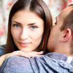 Muškarci gube glavu kada žene rade ove 3 stvari Muškarci gube glavu kada žene rade ove 3 stvari - featured image