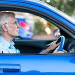 Doneta zvanična odluka o vozačkim dozvolama za starije osobe ! Počelo masovno oduzimanje: Uvedena stroga pravila… Doneta zvanična odluka o vozačkim dozvolama za starije osobe ! Počelo masovno oduzimanje: Uvedena stroga pravila… - featured image