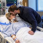 Liječnici su odlučili da ženu koja je tri mjeseca bila u komi isključe iz aparata. Muž ju je zamolio da joj da nekoliko minuta da se oprosti, nježno je poljubio suprugu u čelo, a zatim se nagnuo na njeno uho i šapnuo nekoliko strašnih riječi, ni ne znajući da ga netko potajno promatra s vrata 😱 Liječnici su odlučili da ženu koja je tri mjeseca bila u komi isključe iz aparata. Muž ju je zamolio da joj da nekoliko minuta da se oprosti, nježno je poljubio suprugu u čelo, a zatim se nagnuo na njeno uho i šapnuo nekoliko strašnih riječi, ni ne znajući da ga netko potajno promatra s vrata 😱 - featured image