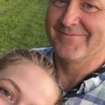 Otišla sam u šumu sa svojim ocem. Odjednom me je zgrabio za ruku i rekao: „Konačno smo sami. Dođi ovamo, da te poljubim. Toliko dugo sam želeo ovo da uradim.“ Užasnuta, pokušala sam da se izmaknem. Ali moj otac je prišao bliže, uhvatio me za ramena i šapnuo: „Ne boj se, dušo. Tvoja majka nikada neće saznati šta se dogodilo između nas.“ Počela sam da drhtim. A kada je rekao: „Čekao sam 19 godina na ovaj trenutak“,… Otišla sam u šumu sa svojim ocem. Odjednom me je zgrabio za ruku i rekao: „Konačno smo sami. Dođi ovamo, da te poljubim. Toliko dugo sam želeo ovo da uradim.“ Užasnuta, pokušala sam da se izmaknem. Ali moj otac je prišao bliže, uhvatio me za ramena i šapnuo: „Ne boj se, dušo. Tvoja majka nikada neće saznati šta se dogodilo između nas.“ Počela sam da drhtim. A kada je rekao: „Čekao sam 19 godina na ovaj trenutak“,… - featured image